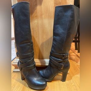 BCBG max Azria knee high boots